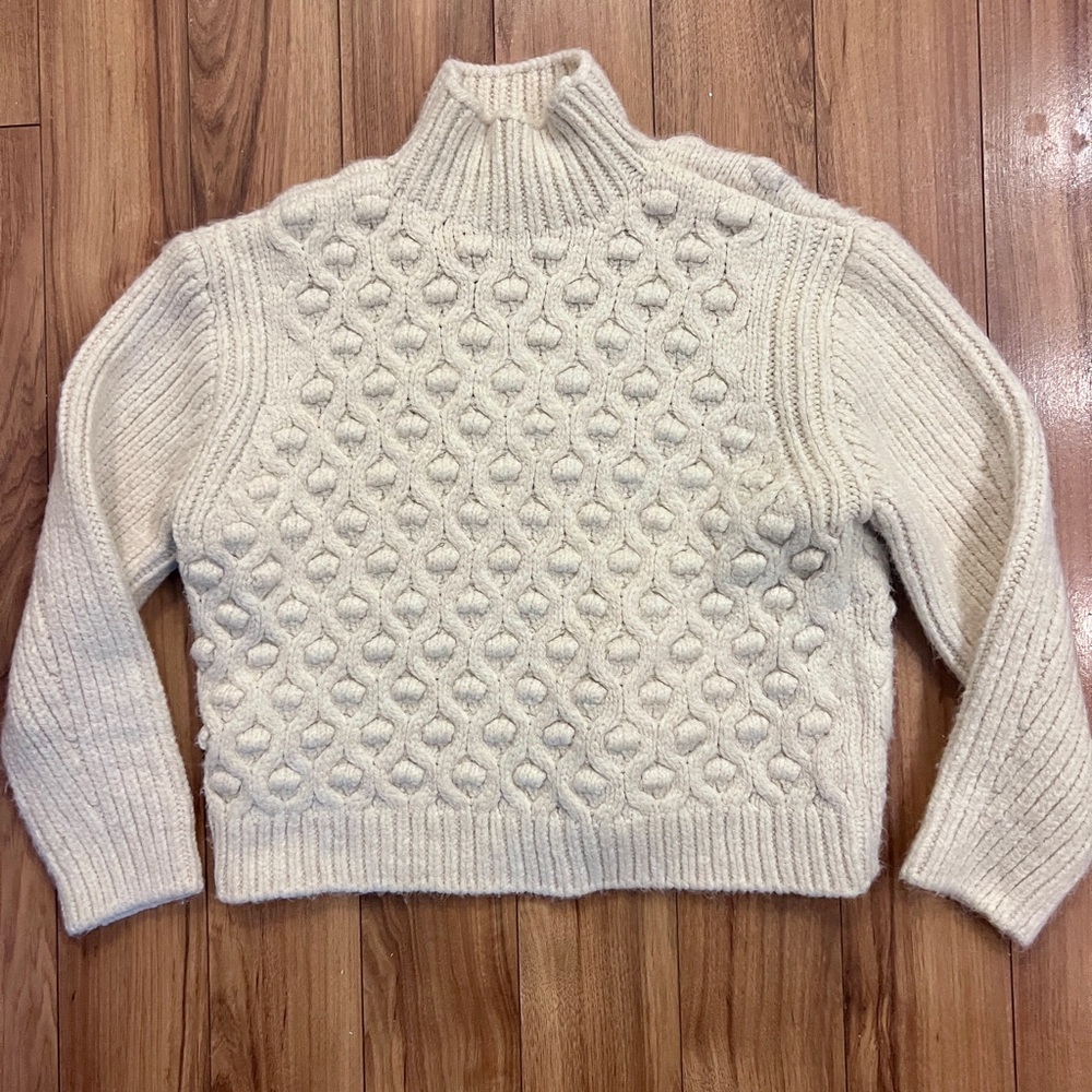 Zara Cozy Cream Turtleneck Sweater